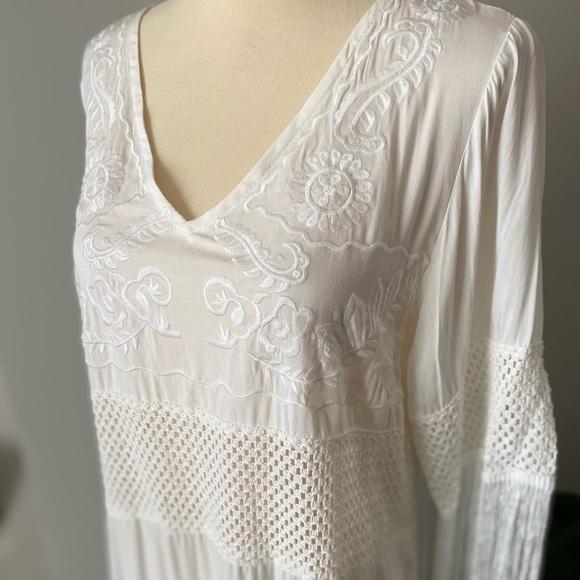 NWOT White Fringe Dress - Picture 4 of 12